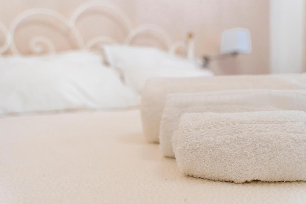 A Casa Dei Miei Hotel San Pietro Vernotico Kültér fotó