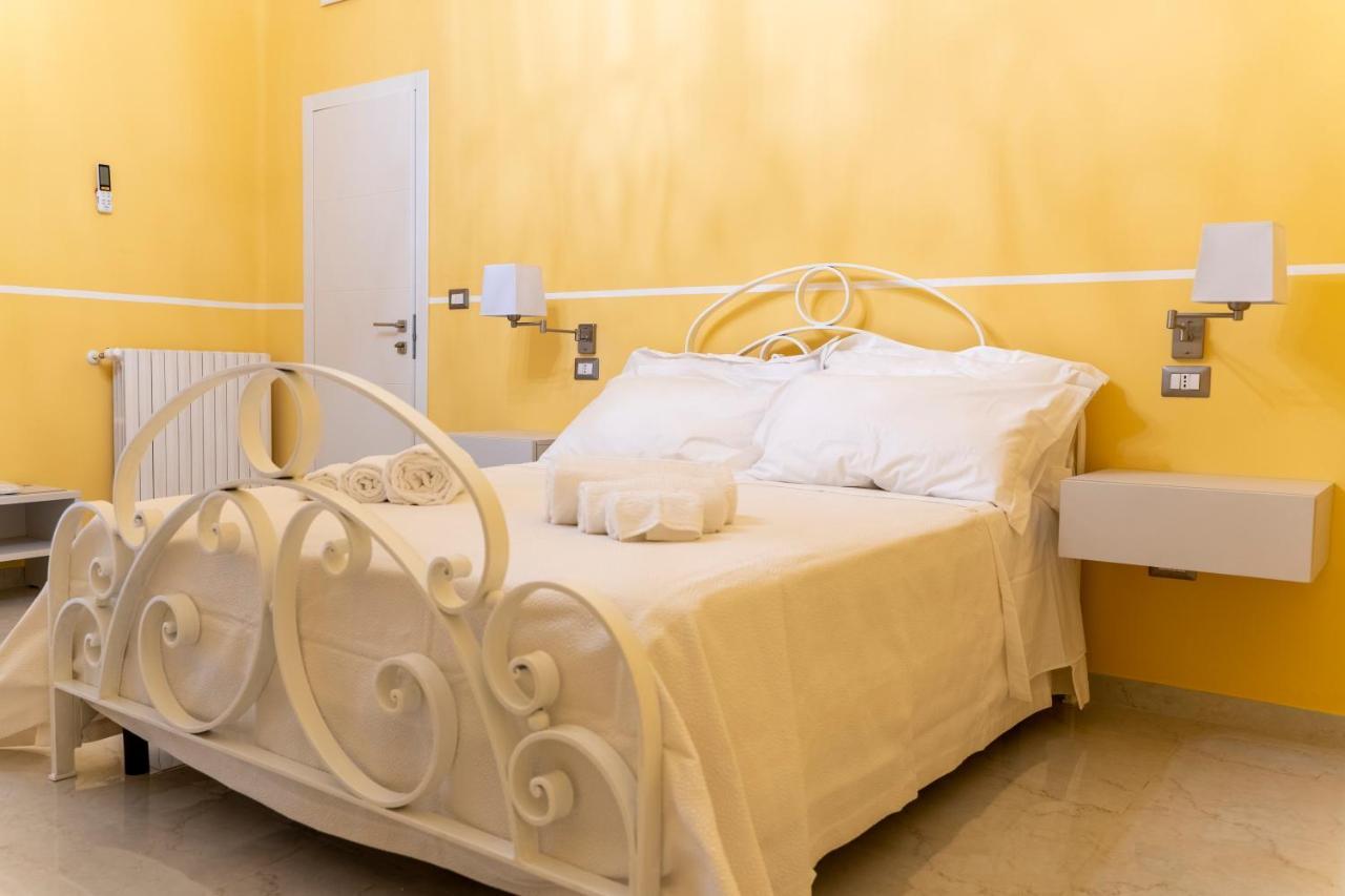 A Casa Dei Miei Hotel San Pietro Vernotico Kültér fotó