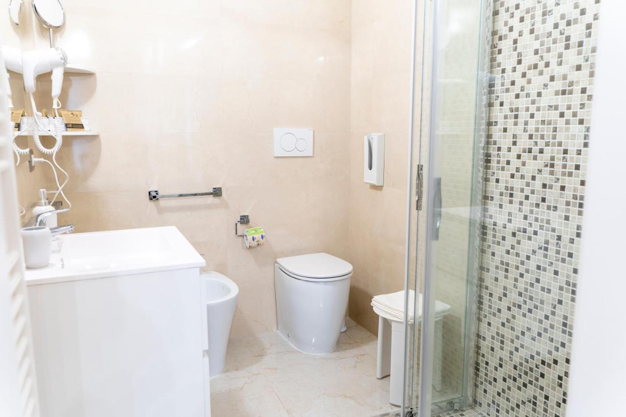 A Casa Dei Miei Hotel San Pietro Vernotico Kültér fotó