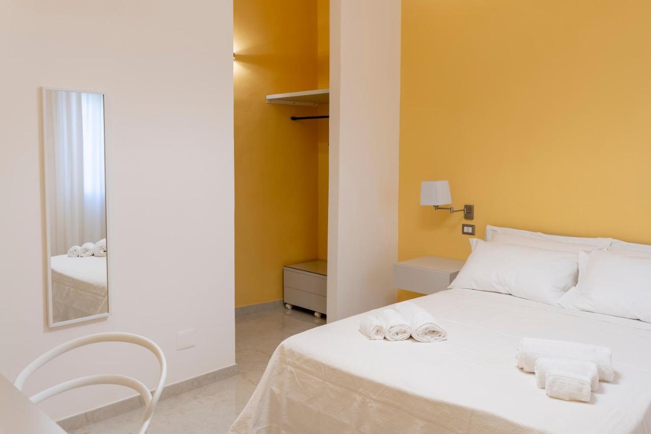 A Casa Dei Miei Hotel San Pietro Vernotico Kültér fotó