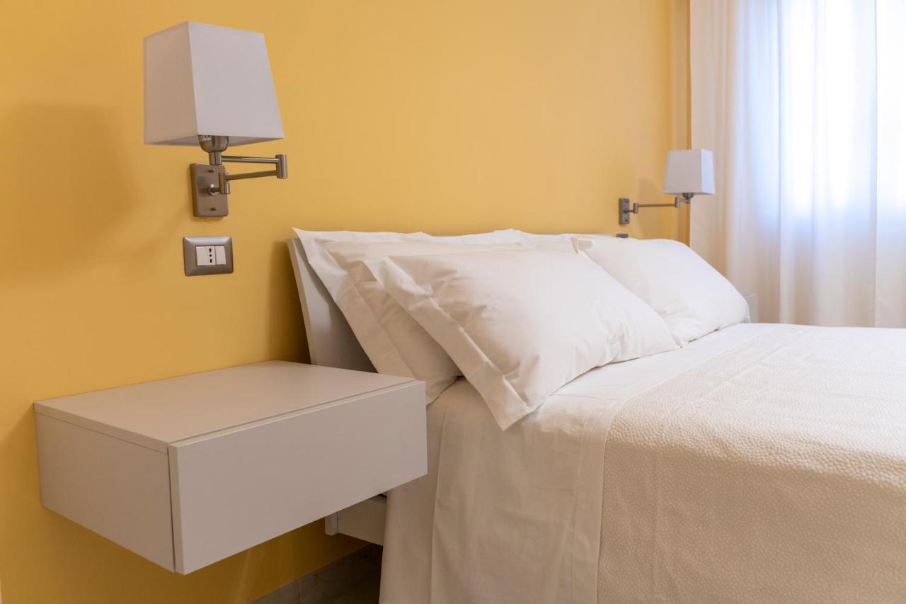 A Casa Dei Miei Hotel San Pietro Vernotico Kültér fotó