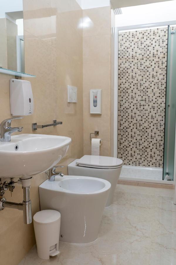 A Casa Dei Miei Hotel San Pietro Vernotico Kültér fotó